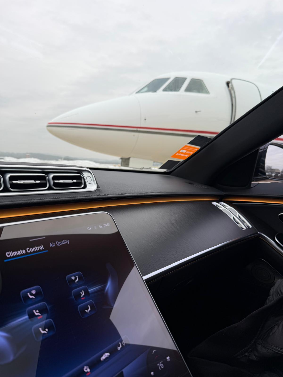 Luxury chauffeured SUV Northern Virginia — black car service for business executives