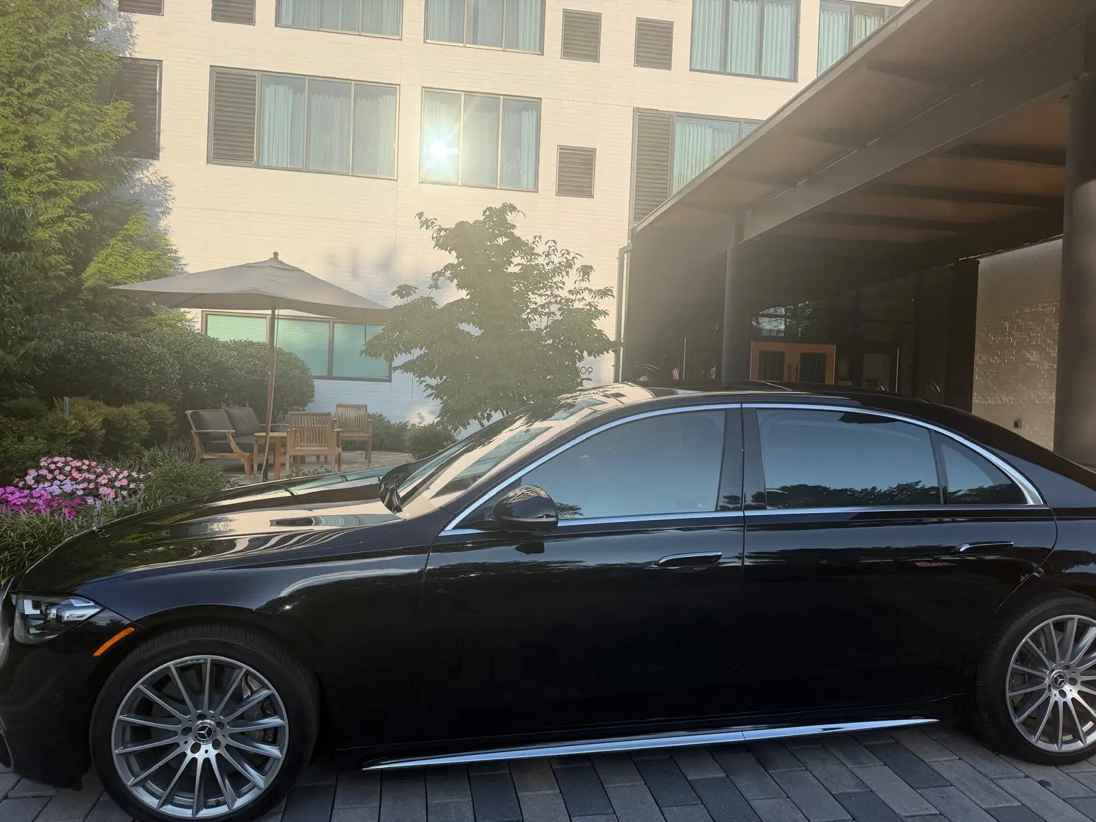 Black car airport transfer Washington Dulles BWI — Corporate Class Transport