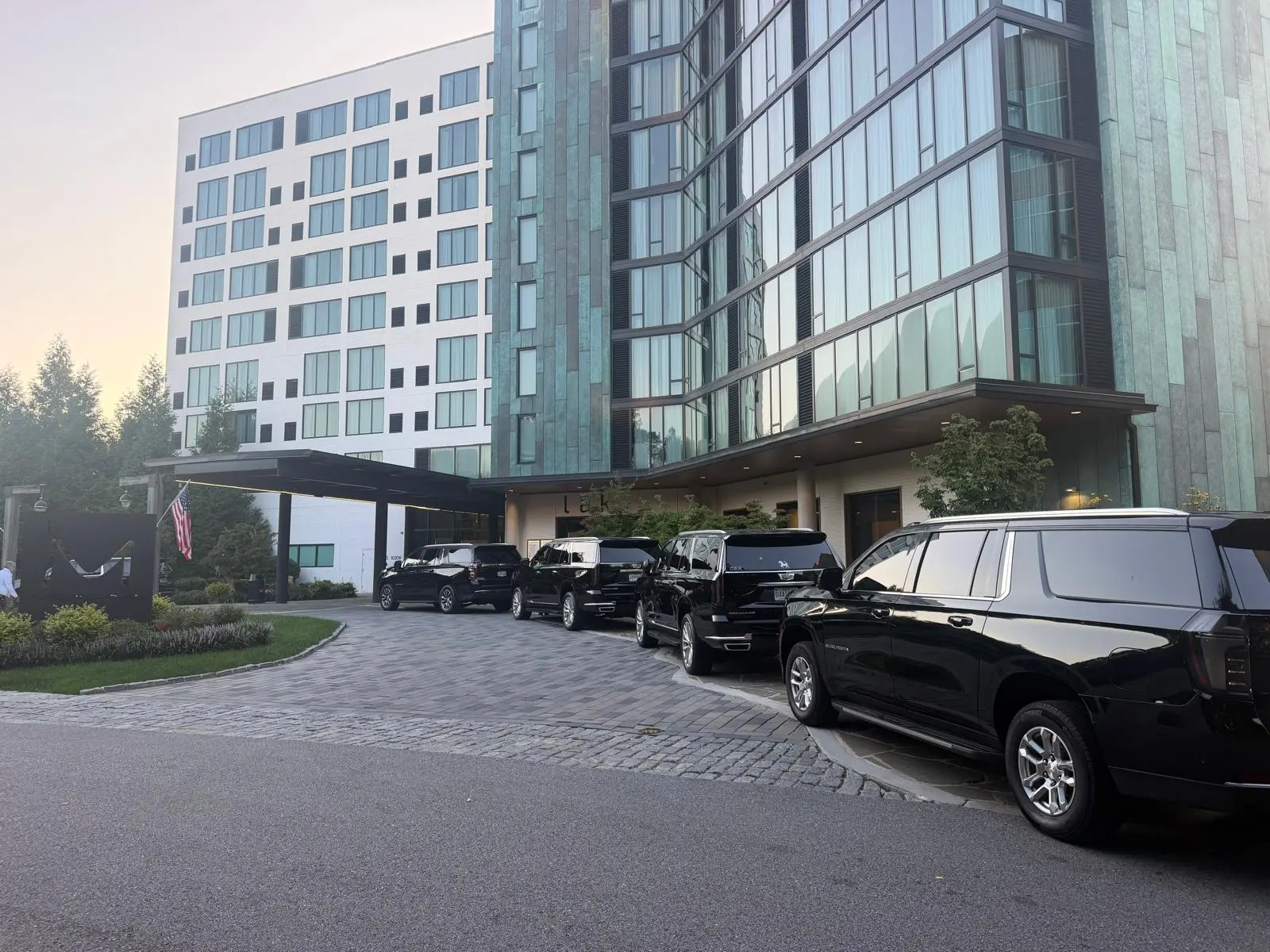 Black car airport transfer Washington Dulles BWI — Corporate Class Transport